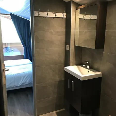 Alpaka Oda ve Kahvaltı Châtel