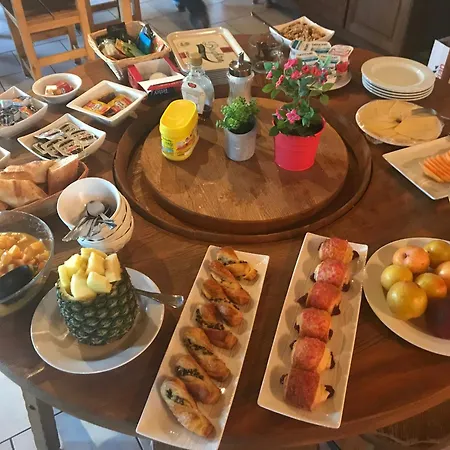 Alpaka Frühstückspension 3*